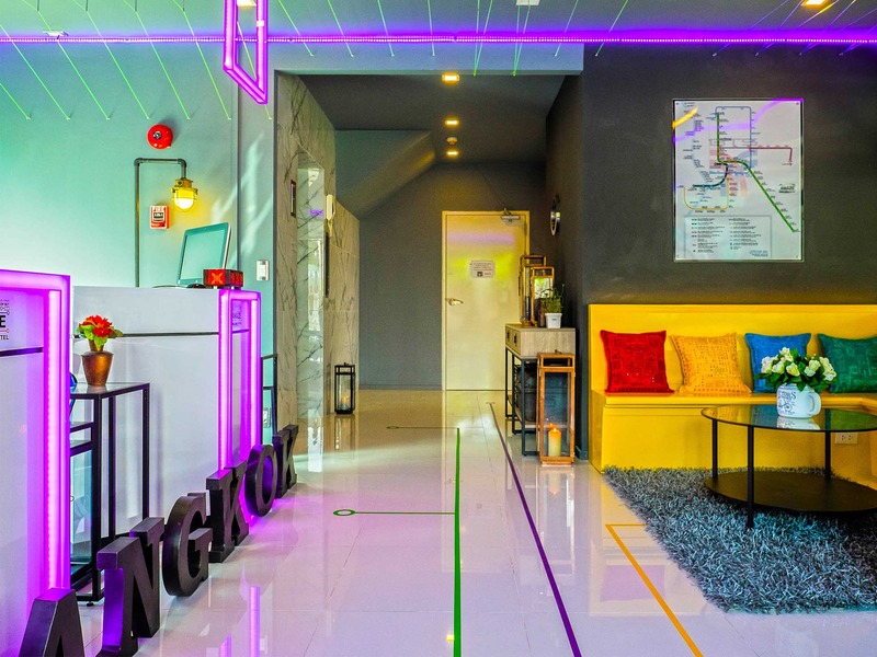 Kokotel Bangkok Sukhumvit 50, Singapore