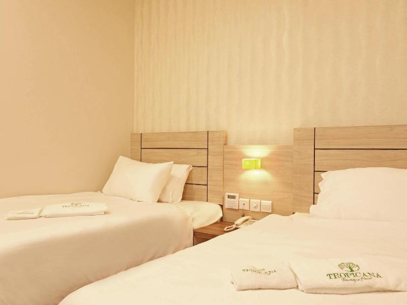 Photo of Tropicana Boutique Hotel, 3-star hotel in Muar