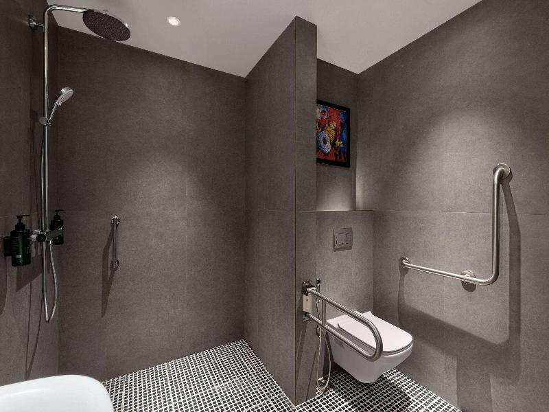 Photo of Ramada Encore By Wyndham Bhiwadi Phool Bagh Chowk, 4-star hotel in Tijara