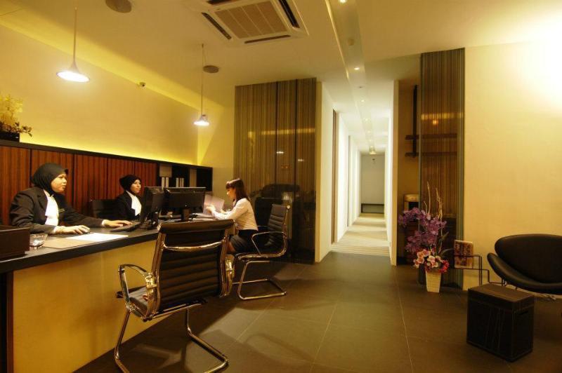 Photo of The Leverage Business Hotel Mergong, 2-star hotel in Alor Setar