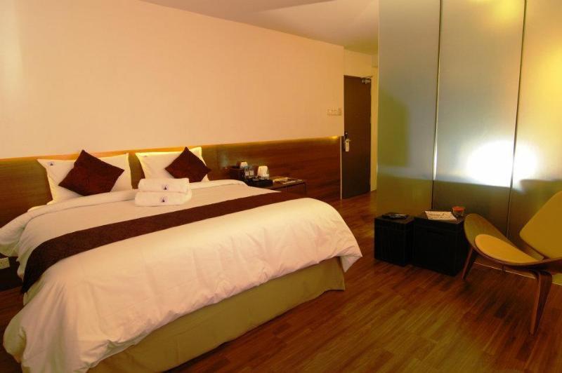 Photo of The Leverage Business Hotel Mergong, 2-star hotel in Alor Setar