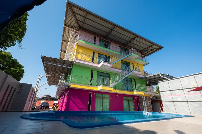 Bahagia Villa, Singapore