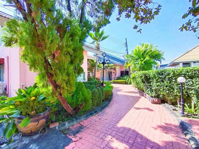 Photo of Go Inn Bangkok Rama3, 3-star hotel in Bang Kho Laem