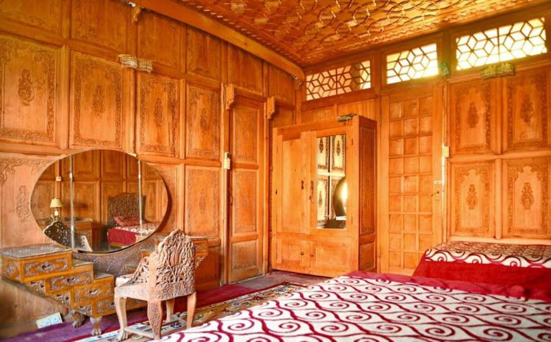 Photo of De Laila House Boat (Marketed By Sterling), 3-star hotel in Dal Lake