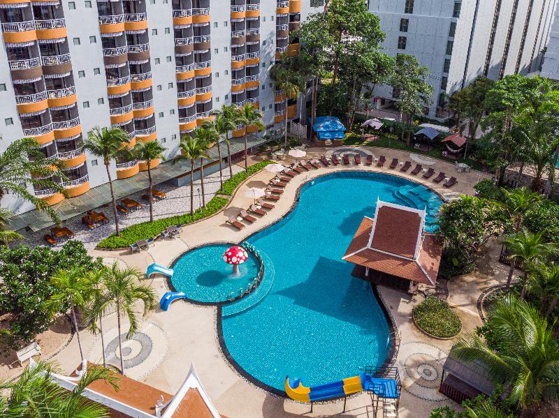 Heeton Concept Hotel Pattaya by Compass Hospitality, Singapore