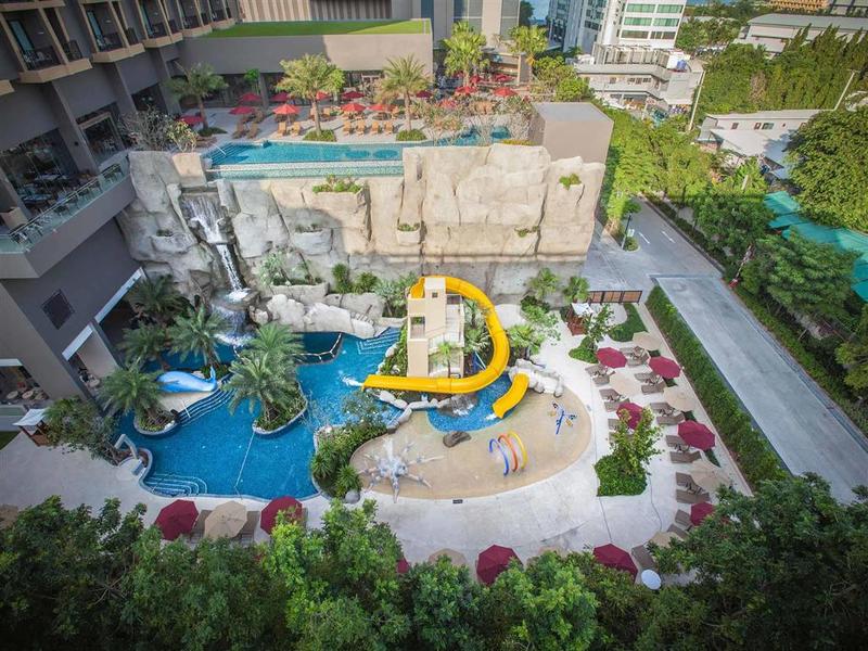 Mercure Pattaya Ocean Resort, Singapore