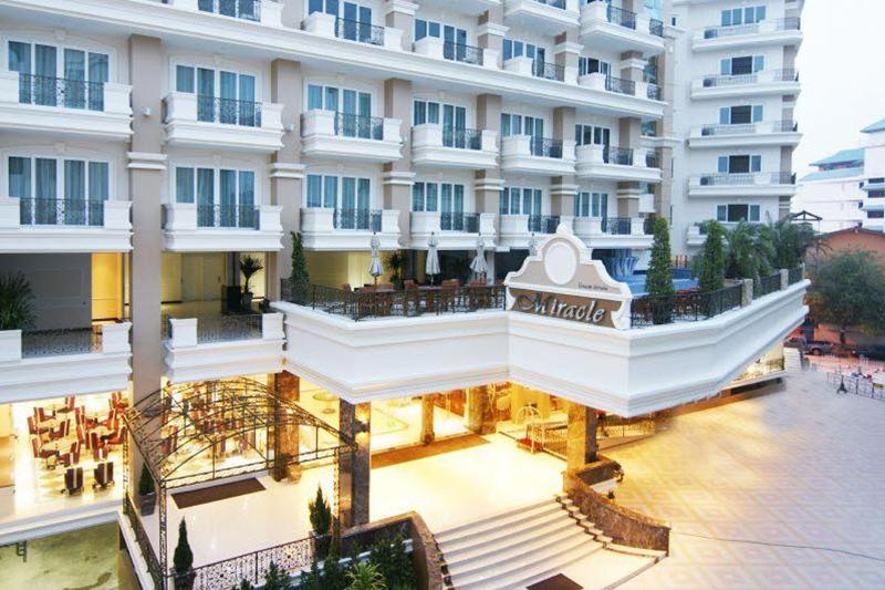 LK Miracle Suite, Singapore