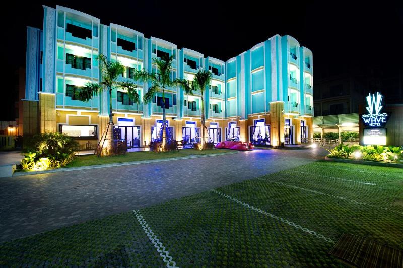 Photo of Wave Hotel Pattaya, 5-star hotel in Central Pattaya