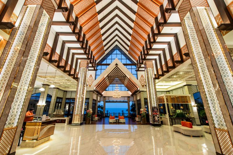 Photo of Garden Cliff Resort and Spa, 5-star hotel in North Pattaya