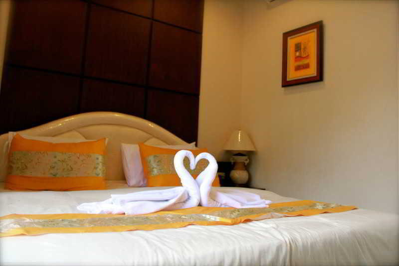 Photo of Serene Sands Health Resort, 3-star hotel in Pattaya (and vicinity)