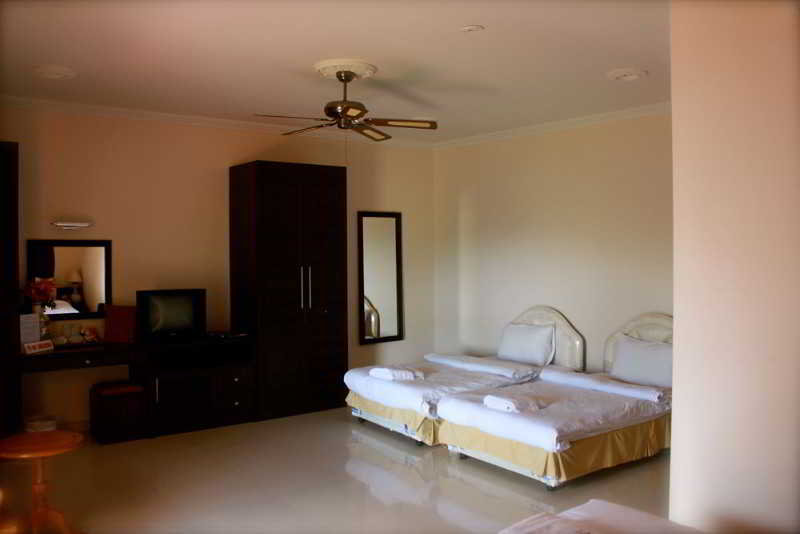 Photo of Serene Sands Health Resort, 3-star hotel in Pattaya (and vicinity)
