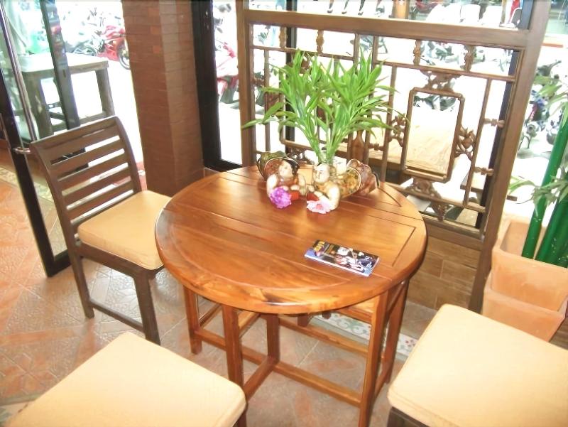 Photo of The Red Balcony Inn, 2-star hotel in Central Pattaya