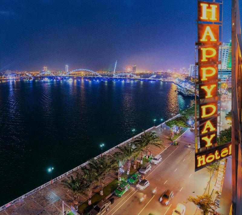 Happy Day Hotel Danang, Singapore