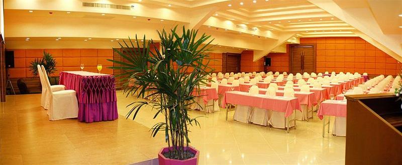 Photo of Saisawan Beach Resort, 4-star hotel in Pattaya (and vicinity)