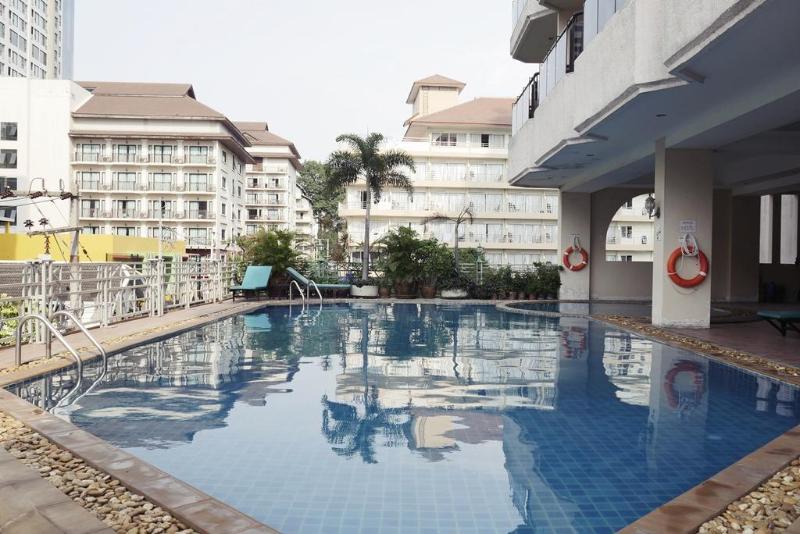 Mike Beach Resort Pattaya - SHA, Singapore