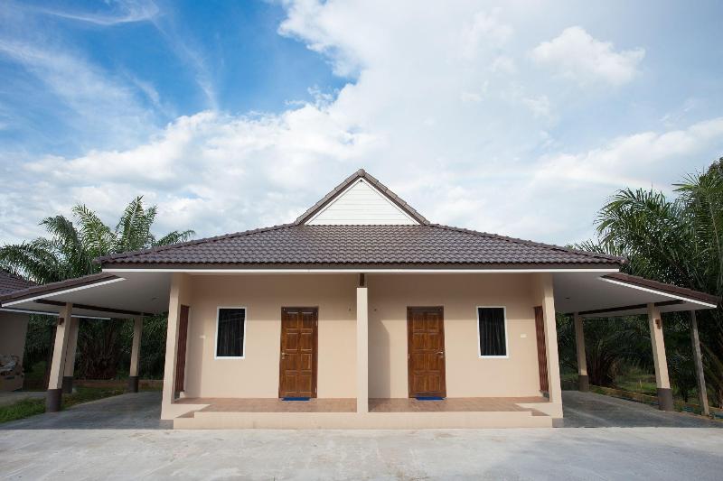 Photo of 88 Fine Hotel, 3-star hotel in Surat Thani (and vicinity)