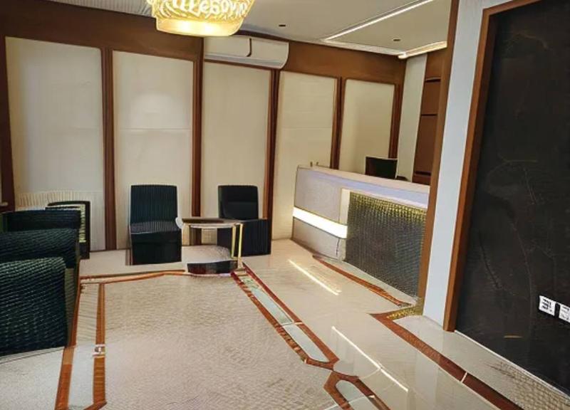 Photo of Hotel Royal Paris, 2-star hotel in Chennai (and vicinity)