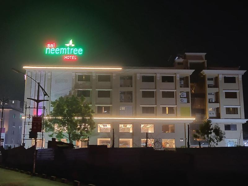 Photo of Sai Neem Tree Hotel, 3-star hotel in Shirdi