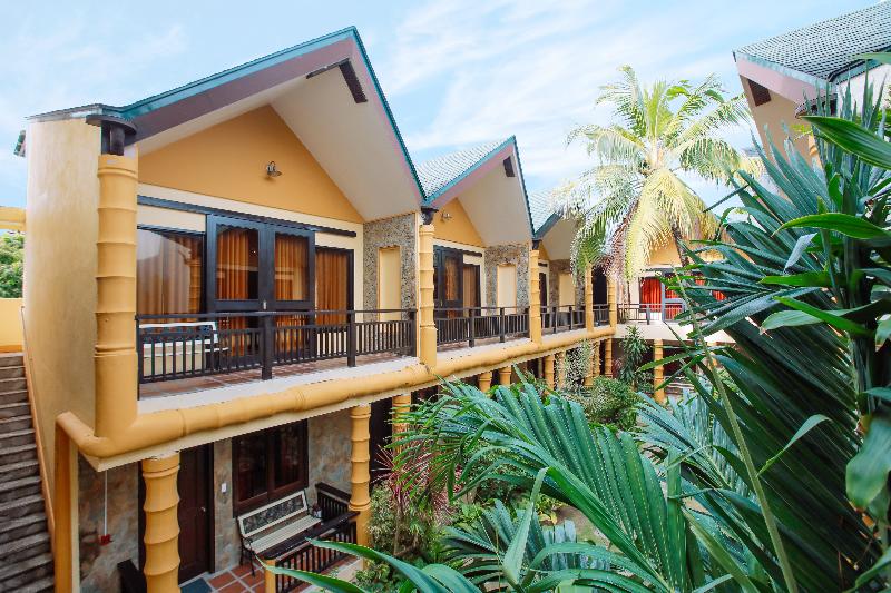 Photo of Paradise Garden Resort Hotel & Convention Center Boracay powered by ASTON, 4-star hotel in Aklan