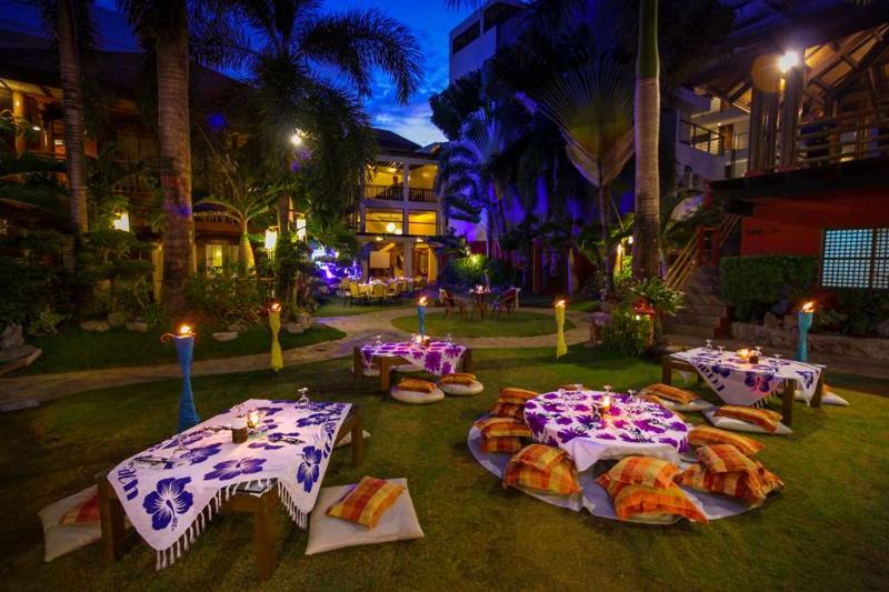 Photo of Boracay Tropics Resort Hotel, 3-star hotel in Aklan