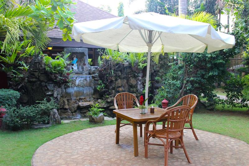 Photo of Boracay Tropics Resort Hotel, 3-star hotel in Aklan