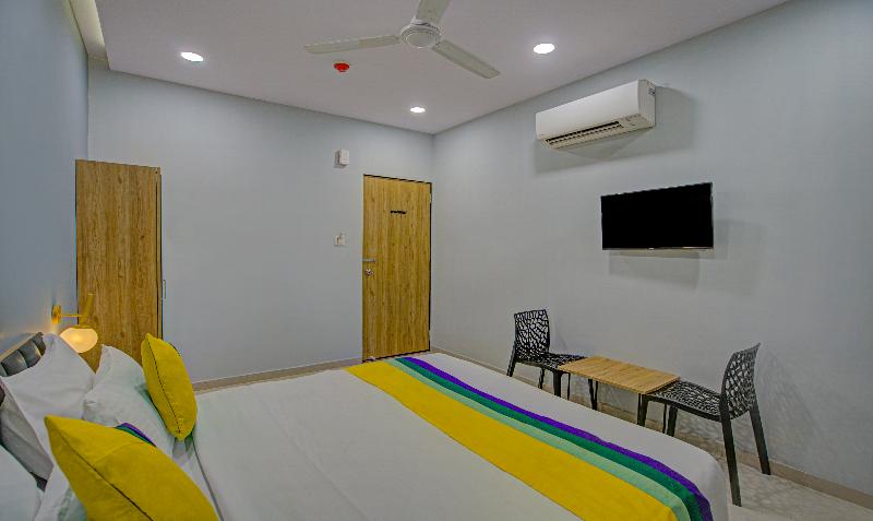 Photo of Hotel Natasha, 3-star hotel in Surat