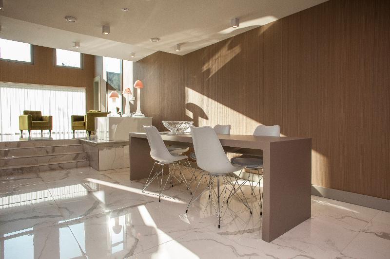 Photo of Maurits Apartments & Suites, 4-star hotel in Rotterdam (and vicinity)