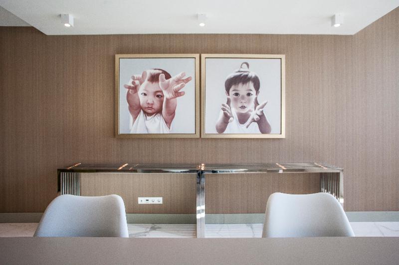 Photo of Maurits Apartments & Suites, 4-star hotel in Rotterdam (and vicinity)