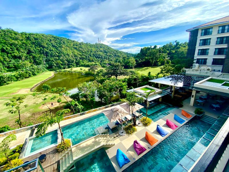 Photo of Fairways and Bluewater Boracay, 4-star hotel in Aklan