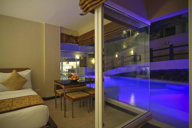 Photo of Two Seasons Boracay Resort, 4-star hotel in Aklan