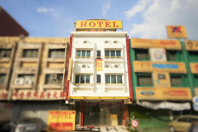 Ipoh Road Hotel, Singapore