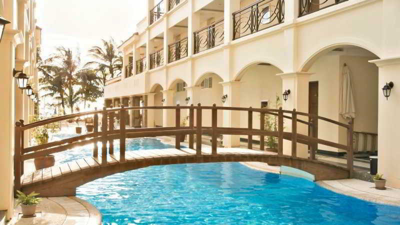 Photo of Golden Phoenix Hotel Boracay, 4-star hotel in Aklan