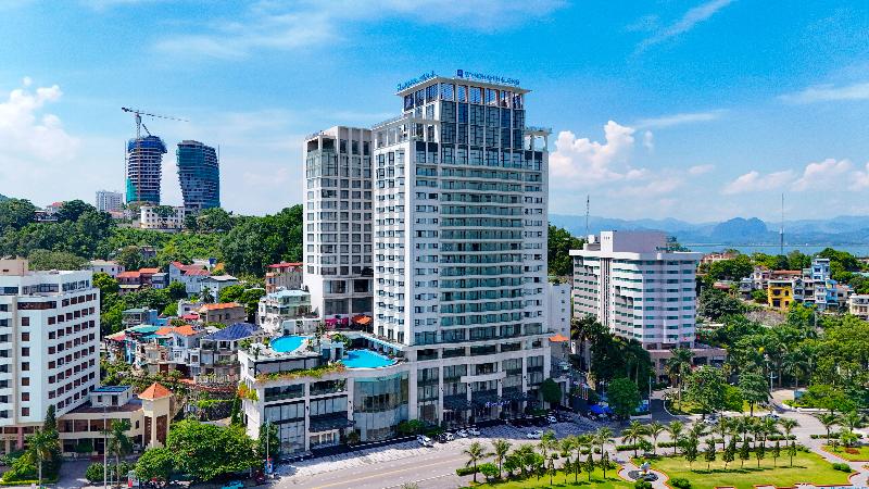 Wyndham Legend Halong Hotel, Singapore