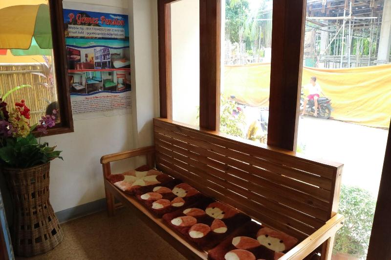 Photo of Skypark Pensionne hotel in Cebu