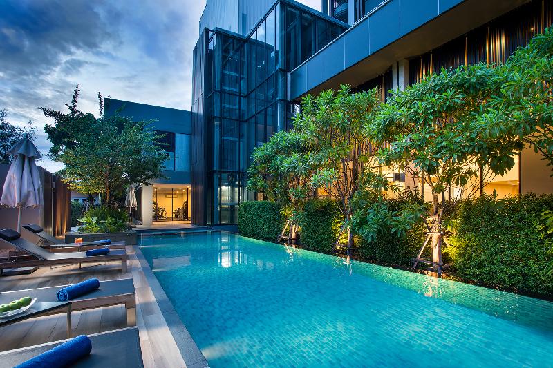 Somerset Ekamai Bangkok, Singapore