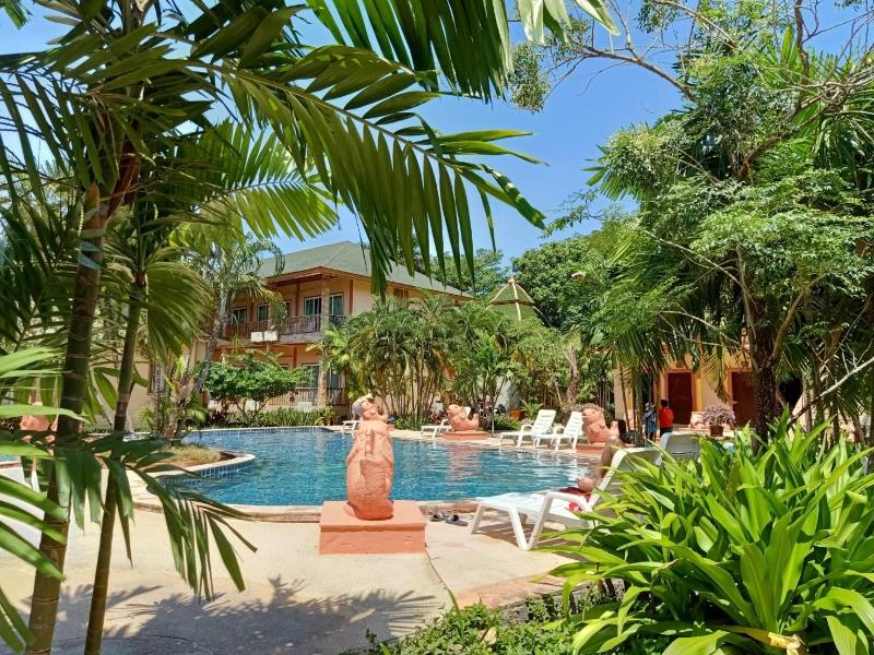 Coconut Beach Resort, Singapore