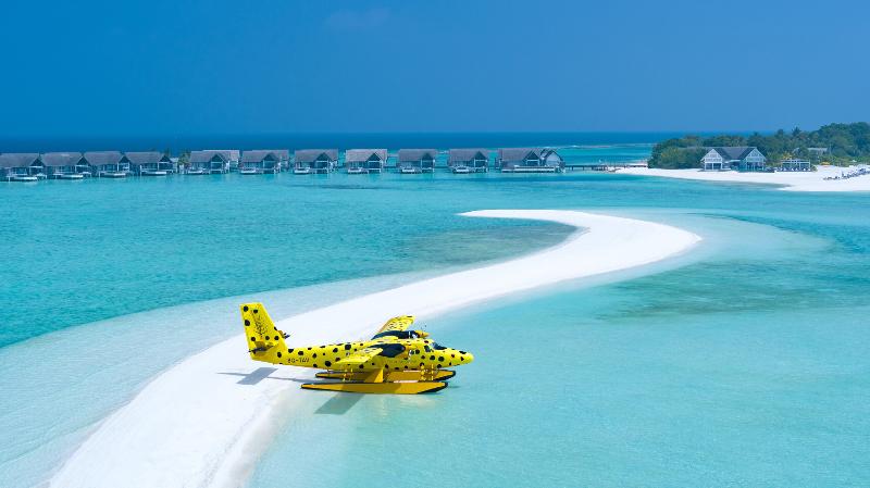Four Seasons Resort Maldives at Landaa Giraavaru, Singapore