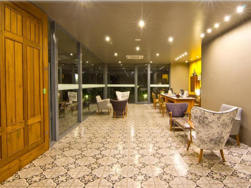 Photo of Rattana Park Hotel, 3-star hotel in Phitsanulok