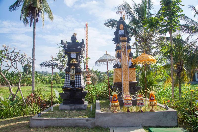 Wyndham Tamansari Jivva Resort Bali, Singapore