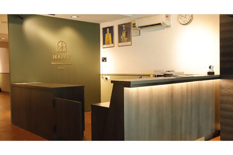 Photo of Room V Kluang Parade By SECOM, 3-star hotel in Kluang