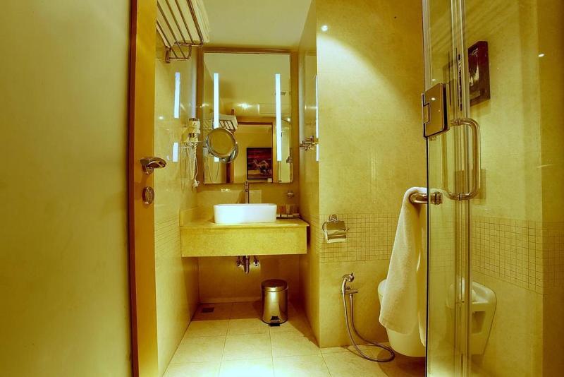 Photo of VERTA Hotel Al Olaya Riyadh, 4-star hotel in Al Olaya District
