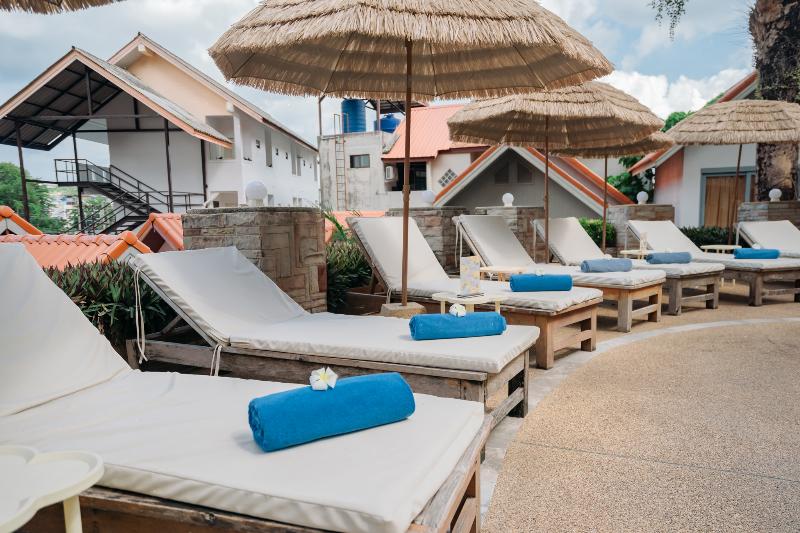 Photo of Bamboo Resort, 3-star hotel in Khanom