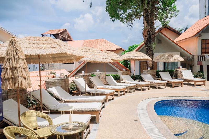 Photo of Bamboo Resort, 3-star hotel in Khanom