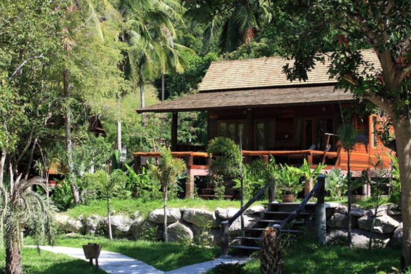 Photo of Sensi Paradise Beach Resort, 3-star hotel in Koh Samui Islands