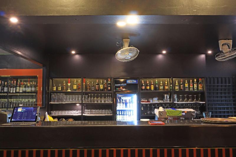 Photo of Nanaburi Hotel, 3-star hotel in Chumphon