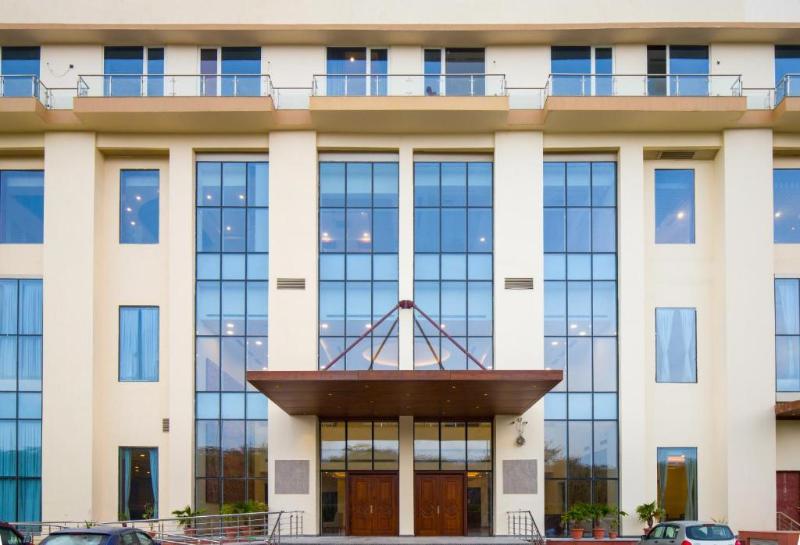 Alaya Stays Eternal Oasis, 5-star hotel in Gurugram (and vicinity)