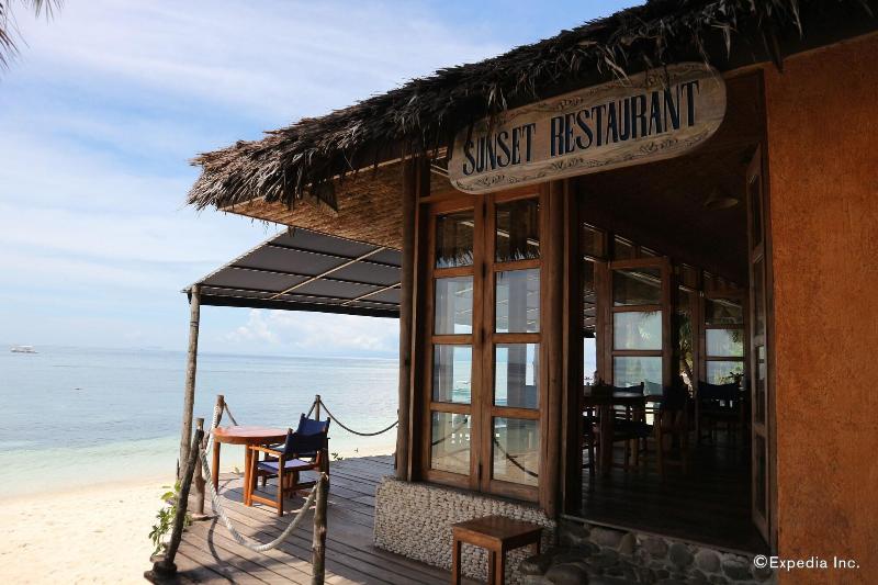 Photo of Coco Grove Beach Resort, 4-star hotel in Dumaguete (and vicinity)