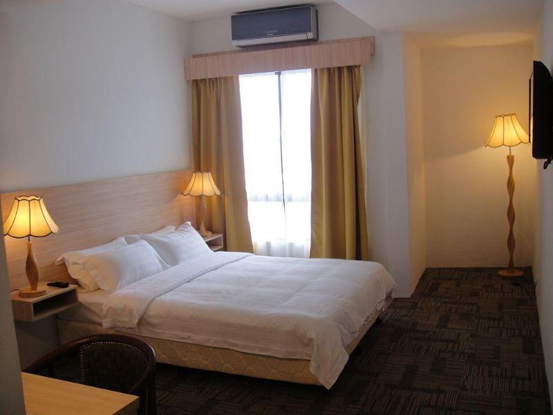 Photo of Prima Hotel Melaka, 3-star hotel in Malacca