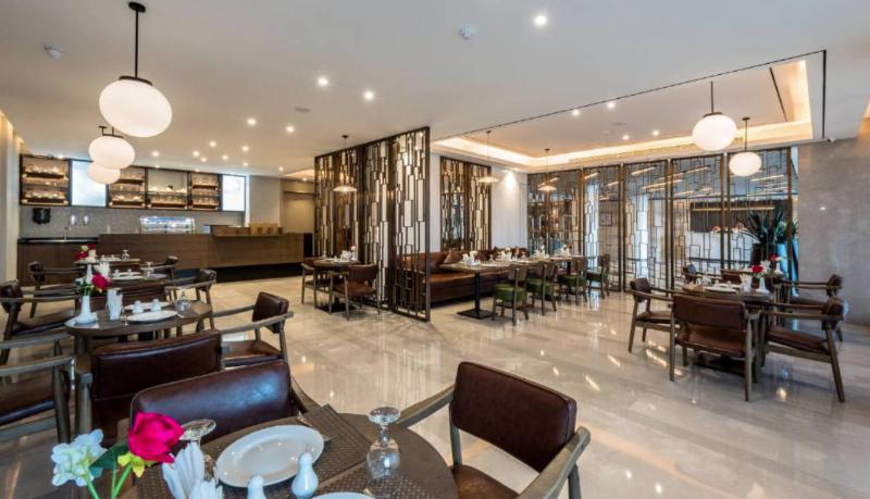 Photo of Boudl Al Corniche hotel in Dammam