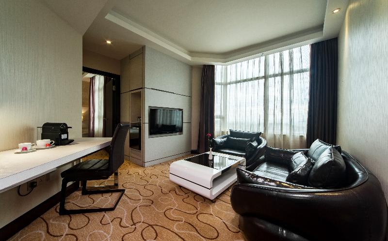 Photo of Promenade Hotel Kota Kinabalu, 4-star hotel in Kota Kinabalu (and vicinity)